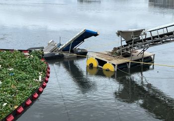 Trash Booms